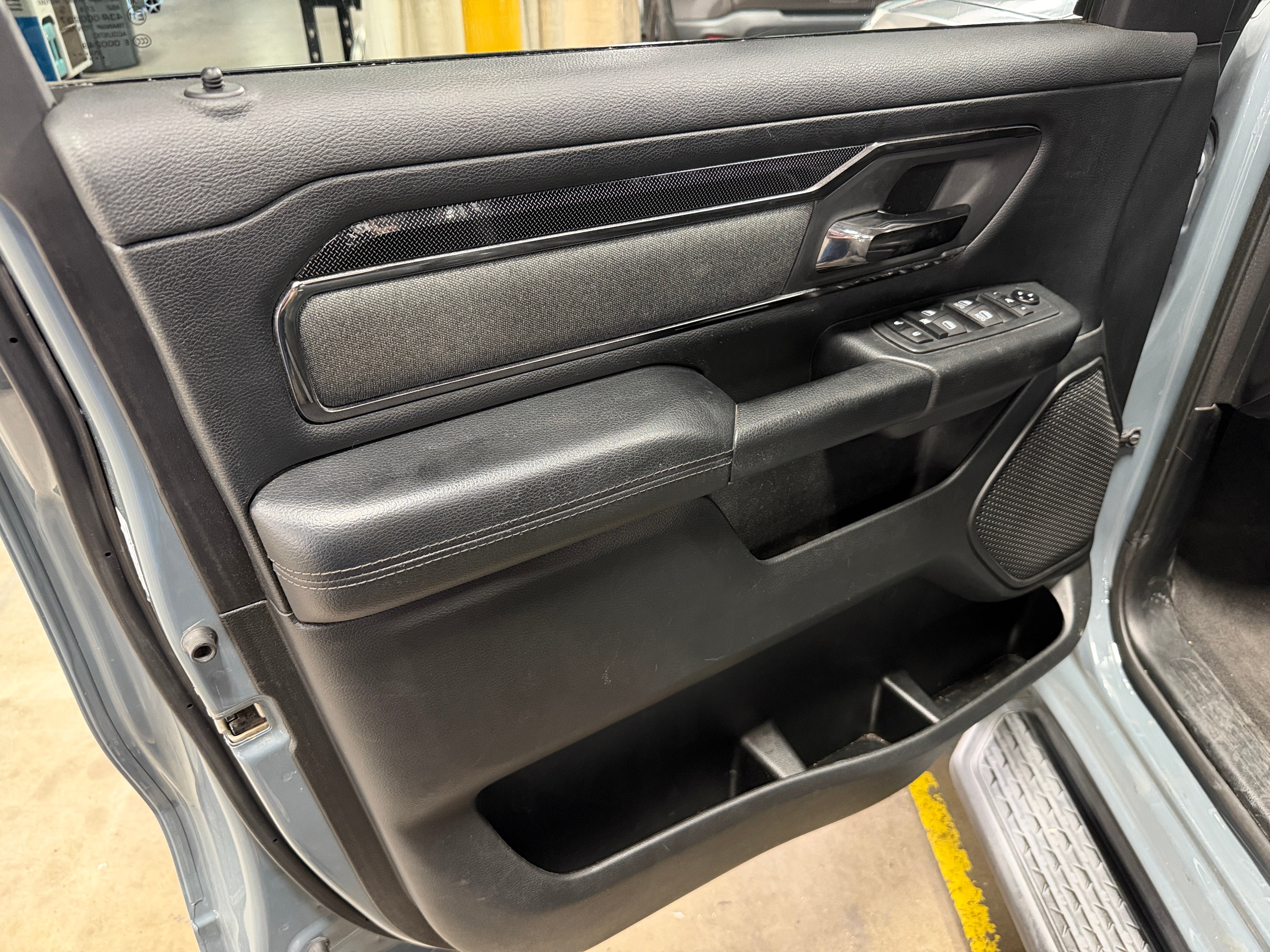 ram ram 1500 pickup 2021 1C6SRFFT7MN562268 image ram ram 1500 pickup 2021 1C6SRFFT7MN562268 image